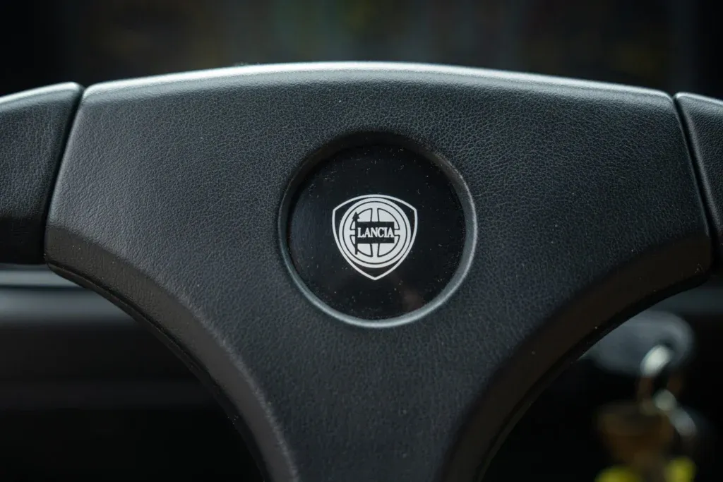 Lancia Delta for sale | 1992 LANCIA DELTA HF INTEGRALE “VERDE YORK” edizione limitata - Image 51