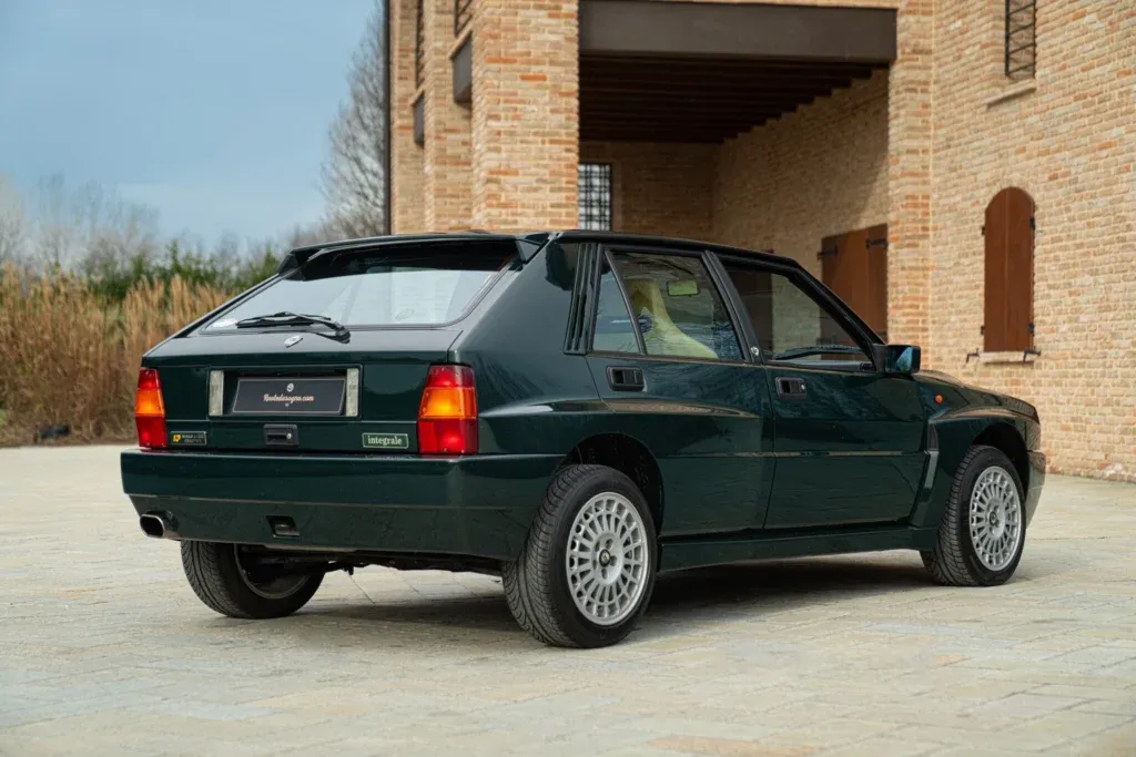 Lancia Delta for sale | 1992 LANCIA DELTA HF INTEGRALE “VERDE YORK” edizione limitata - Image 7