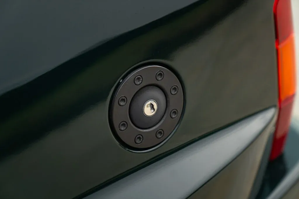 Lancia Delta for sale | 1992 LANCIA DELTA HF INTEGRALE “VERDE YORK” edizione limitata - Image 33