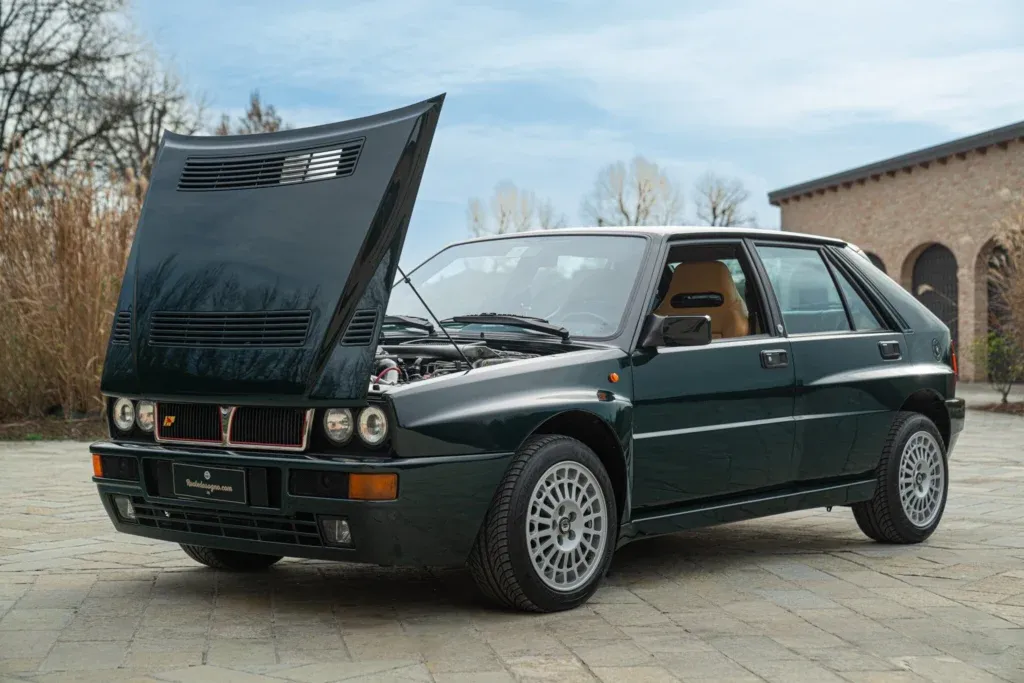 Lancia Delta for sale | 1992 LANCIA DELTA HF INTEGRALE “VERDE YORK” edizione limitata - Image 72