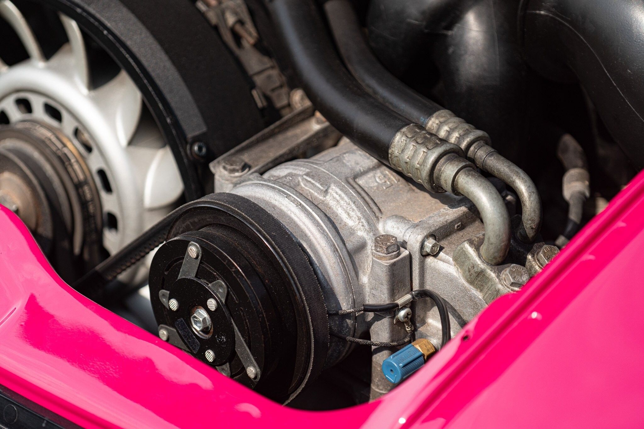 Porsche 911 for sale | 1991 PORSCHE 964 (911) CARRERA 2 CABRIOLET - Image 90