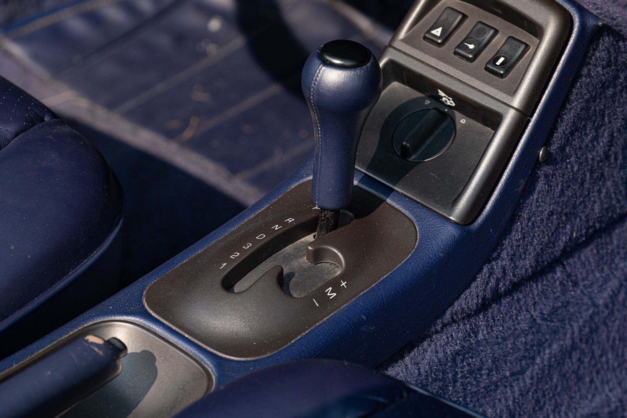 Porsche 911 for sale | 1991 PORSCHE 964 (911) CARRERA 2 CABRIOLET - Image 79