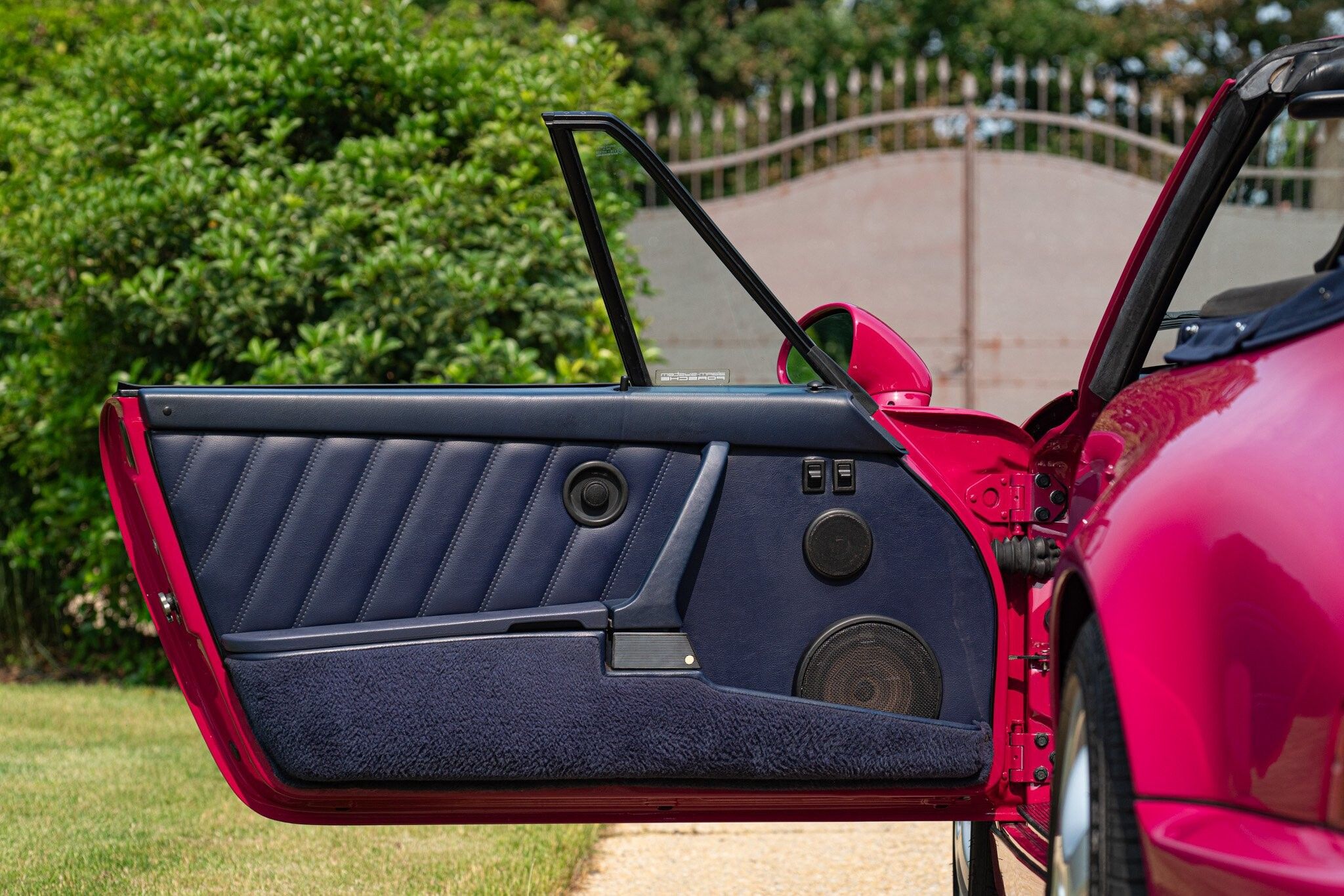 Porsche 911 for sale | 1991 PORSCHE 964 (911) CARRERA 2 CABRIOLET - Image 60