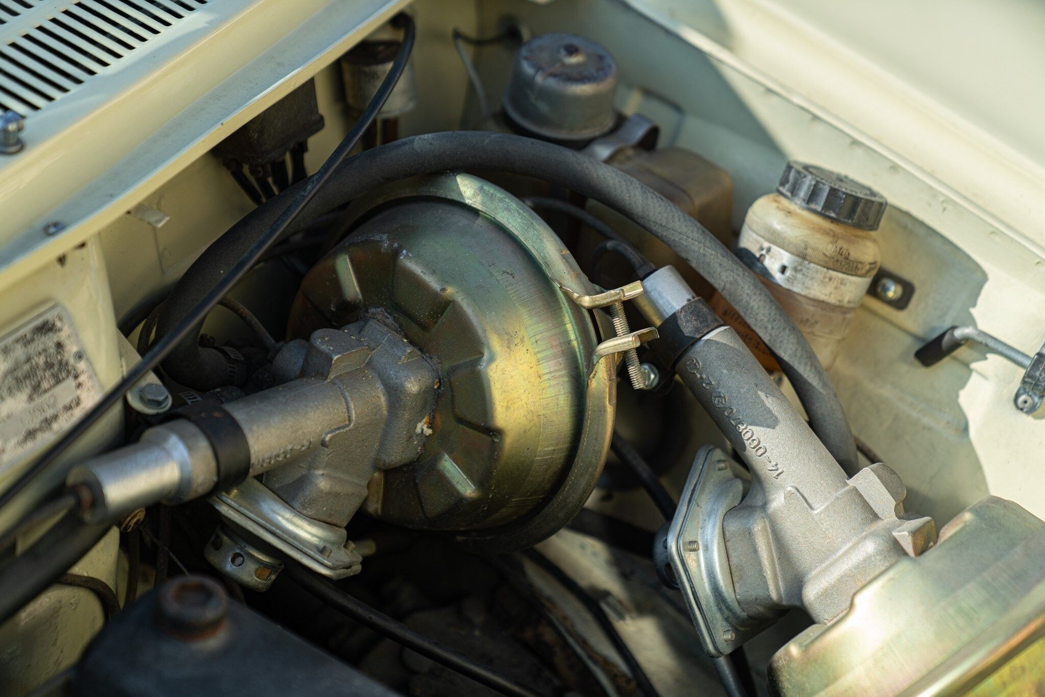 Alfa Romeo Spider (105/115) for sale | 1969 ALFA ROMEO 1750 SPIDER VELOCE “OSSO DI SEPPIA” - Image 69