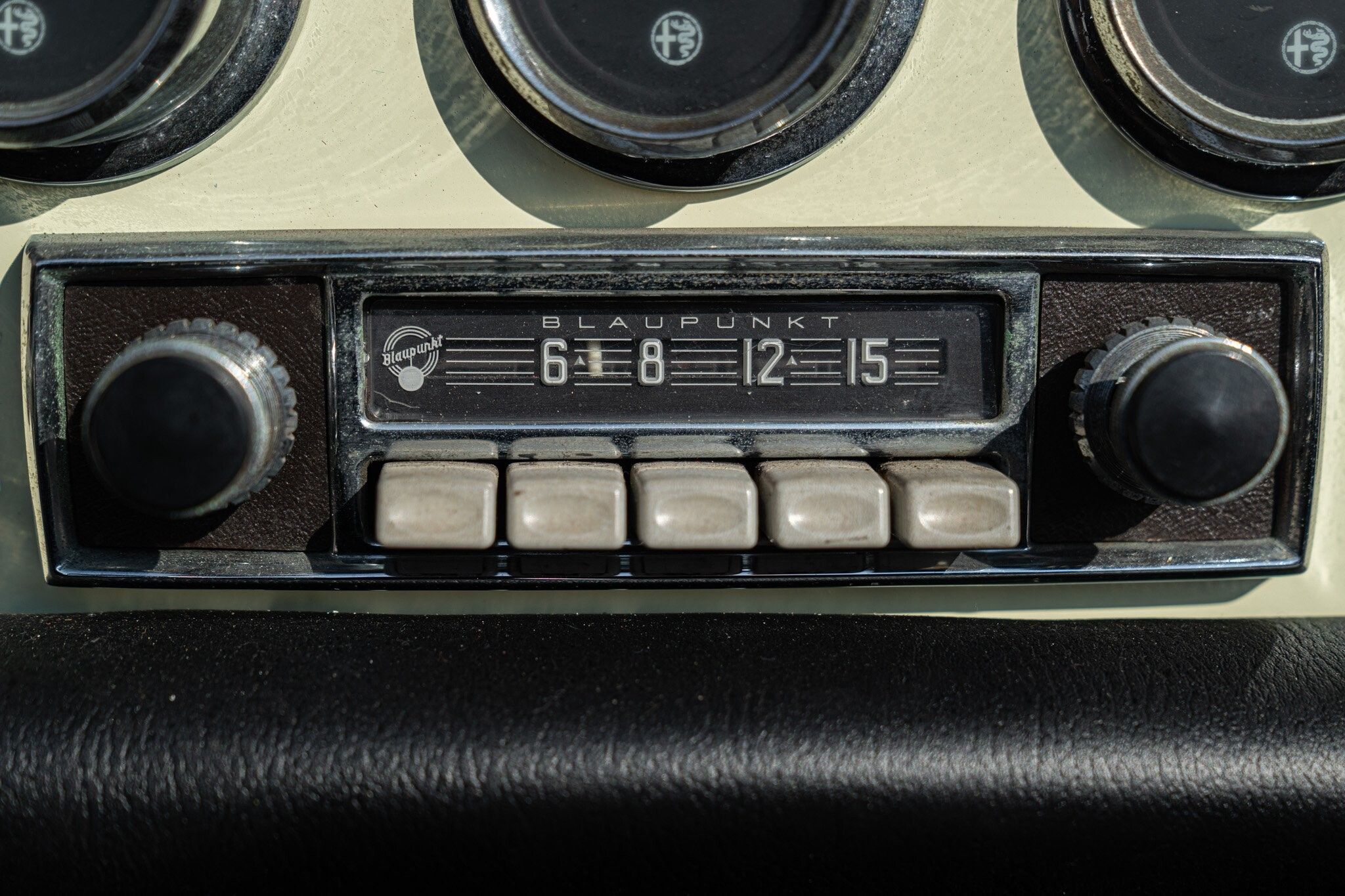 Alfa Romeo Spider (105/115) for sale | 1969 ALFA ROMEO 1750 SPIDER VELOCE “OSSO DI SEPPIA” - Image 49