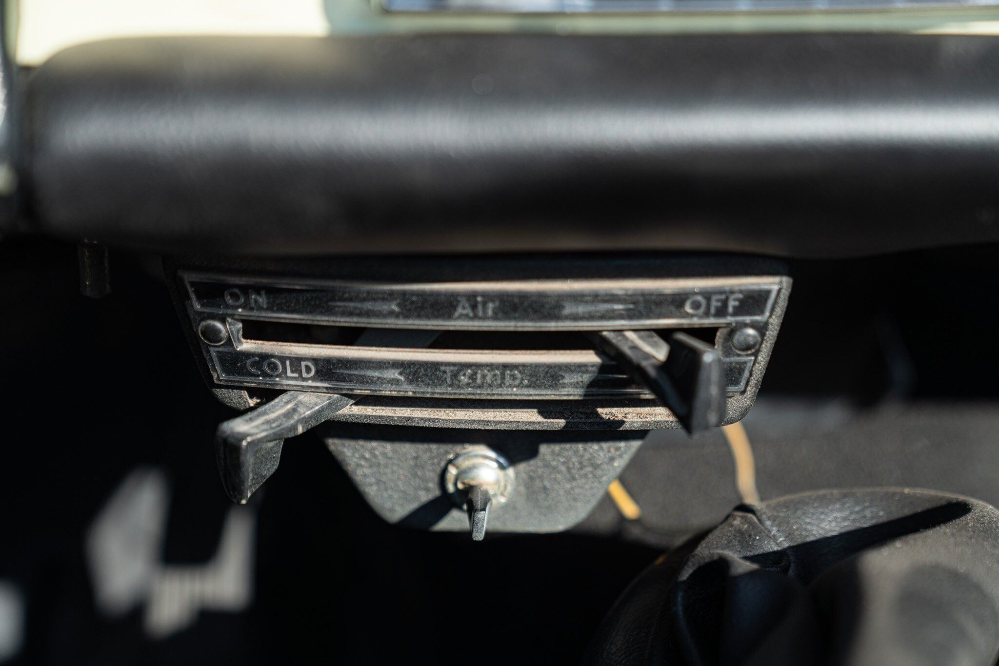 Alfa Romeo Spider (105/115) for sale | 1969 ALFA ROMEO 1750 SPIDER VELOCE “OSSO DI SEPPIA” - Image 55