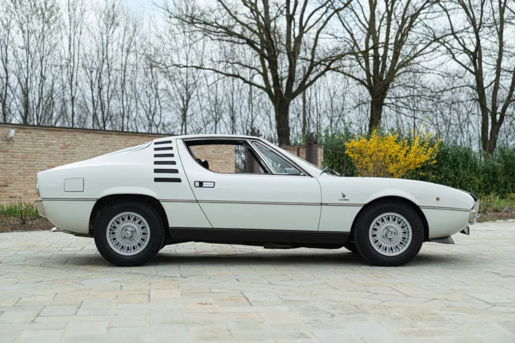 Alfa Romeo Montreal for sale | 1972 ALFA ROMEO MONTREAL - Image 4