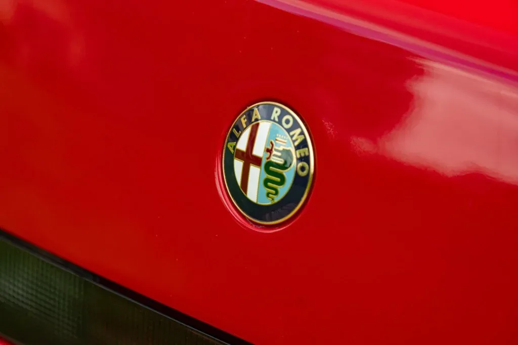 Alfa Romeo SZ/RZ (ES30) for sale | 1993 ALFA ROMEO RZ - Image 28