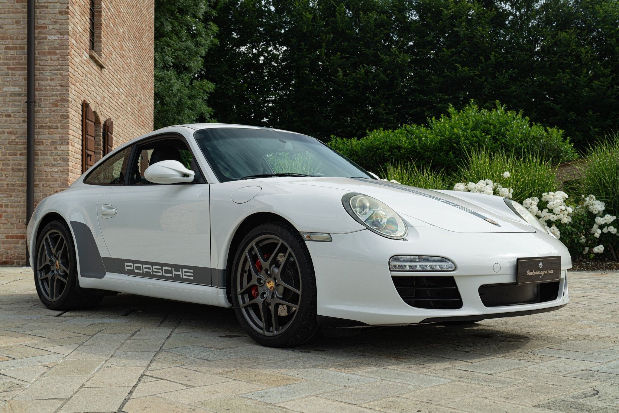 Porsche 911 for sale | 2009 PORSCHE 997 (911) 3.6 CARRERA MK2 - Image 2