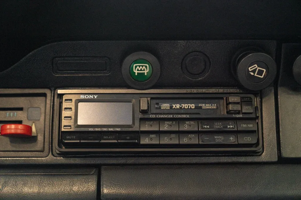 Porsche 911 for sale | 1975 PORSCHE 911 Carrera 2.7 Targa - Image 37