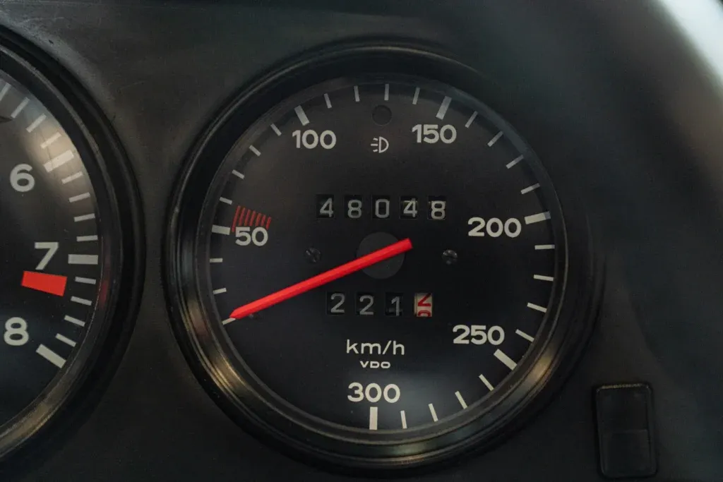 Porsche 911 for sale | 1975 PORSCHE 911 Carrera 2.7 Targa - Image 40