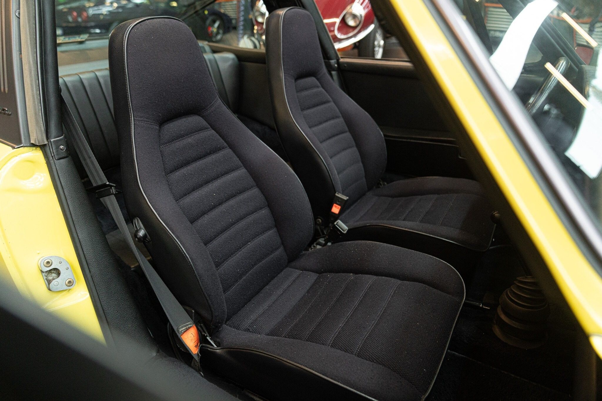 Porsche 911 for sale | 1975 PORSCHE 911 CARRERA 2.7 TARGA - Image 28