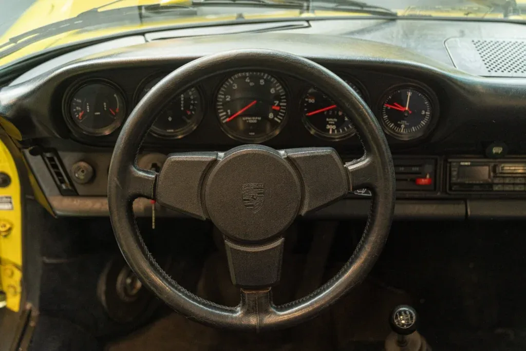 Porsche 911 for sale | 1975 PORSCHE 911 Carrera 2.7 Targa - Image 42