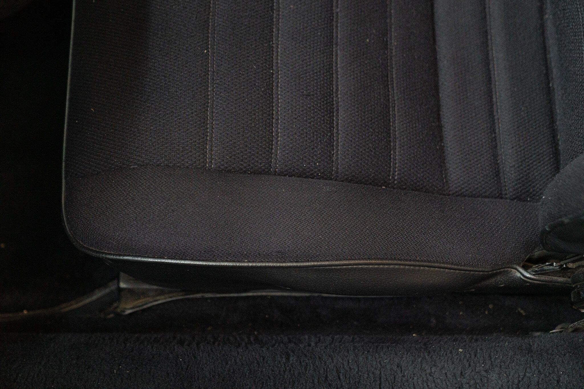 Porsche 911 for sale | 1975 PORSCHE 911 CARRERA 2.7 TARGA - Image 31