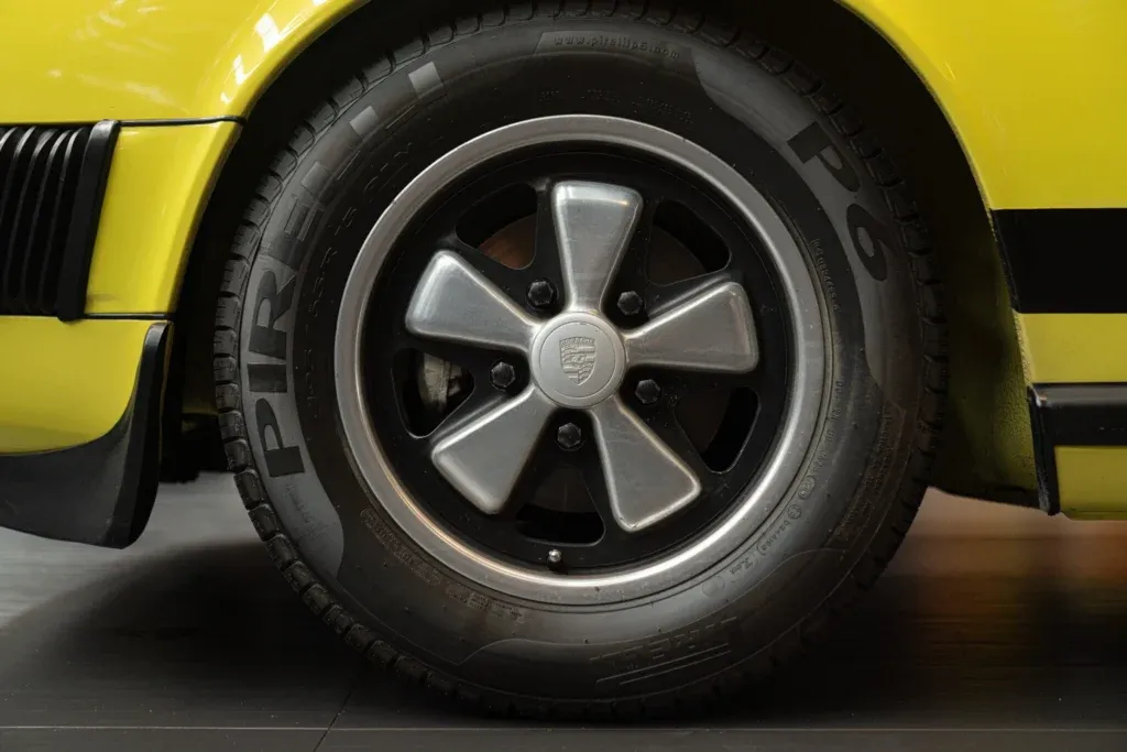 Porsche 911 for sale | 1975 PORSCHE 911 Carrera 2.7 Targa - Image 18