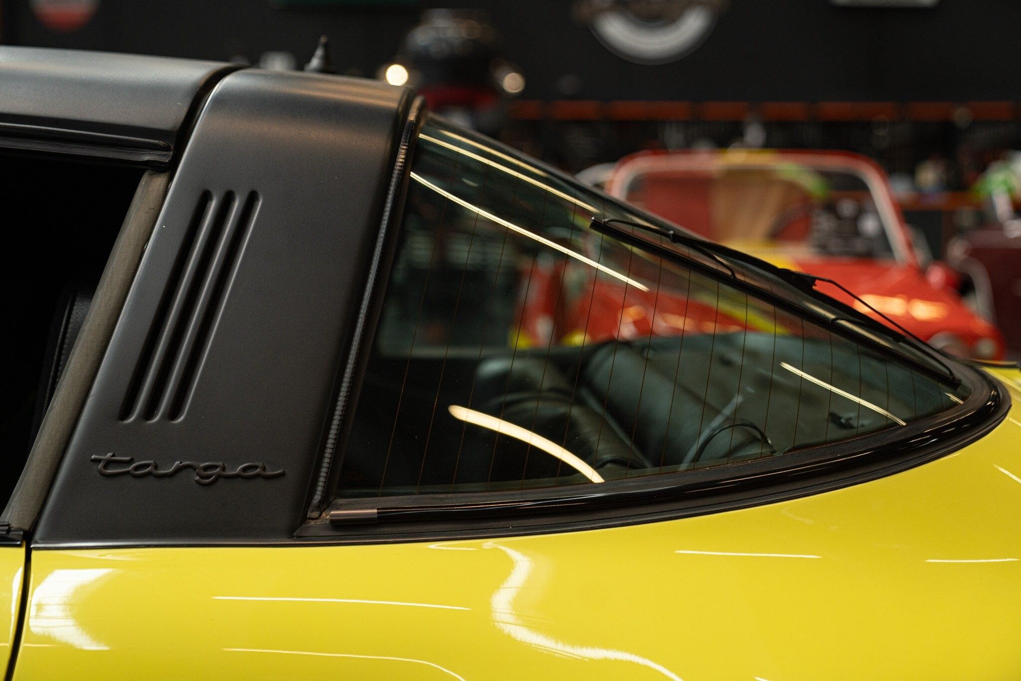 Porsche 911 for sale | 1975 PORSCHE 911 CARRERA 2.7 TARGA - Image 25