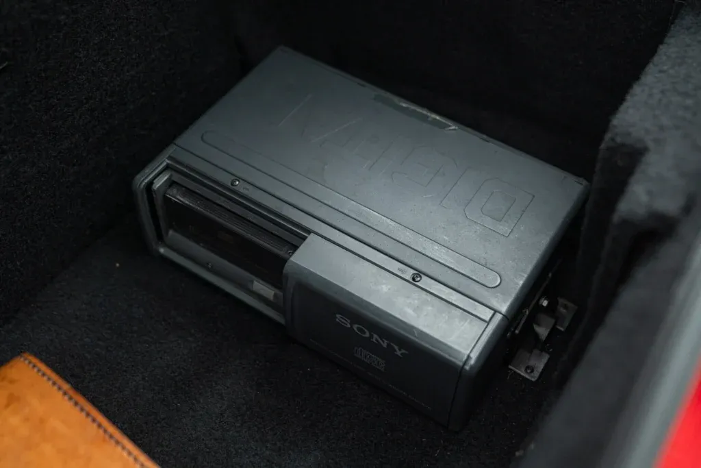 Ferrari Mondial for sale | 1991 FERRARI MONDIAL T CABRIOLET - Image 90