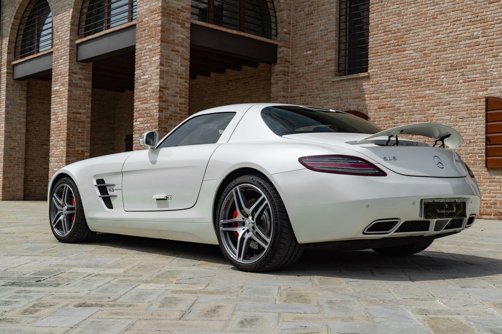Mercedes-Benz SLS AMG for sale | 2010 MERCEDES-BENZ SLS AMG - Image 14