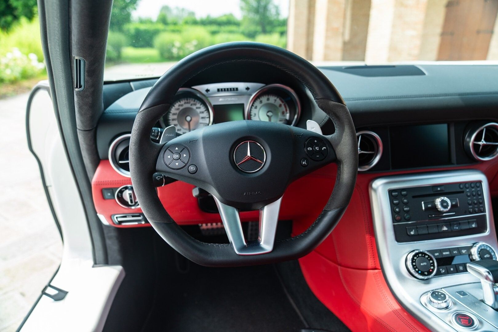 Mercedes-Benz SLS AMG for sale | 2010 MERCED-BENZ SLS AMG - Image 33