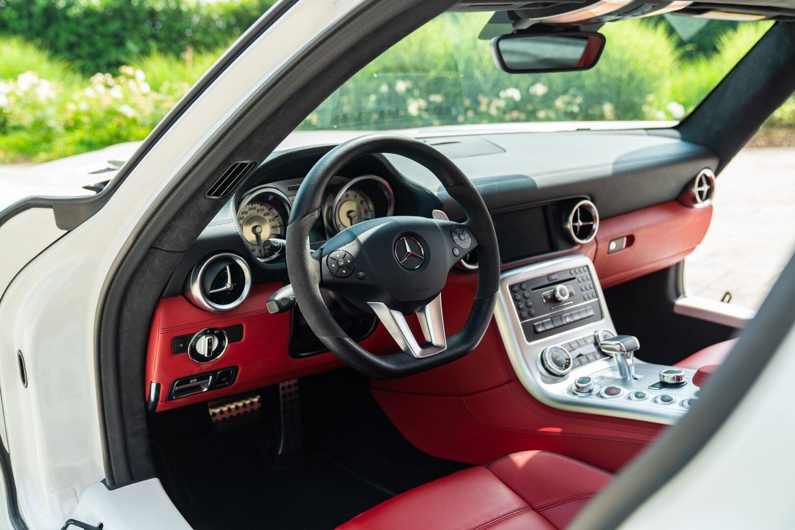 Mercedes-Benz SLS AMG for sale | 2010 MERCEDES-BENZ SLS AMG - Image 21