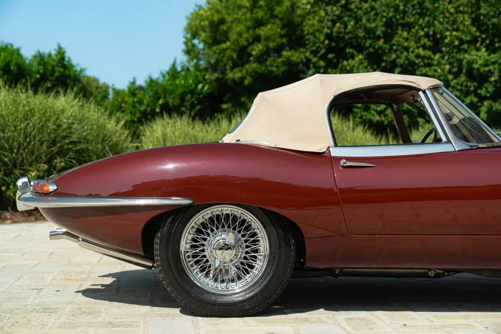 Jaguar E-Type for sale | 1964 Jaguar E-Type Roadster - Image 19