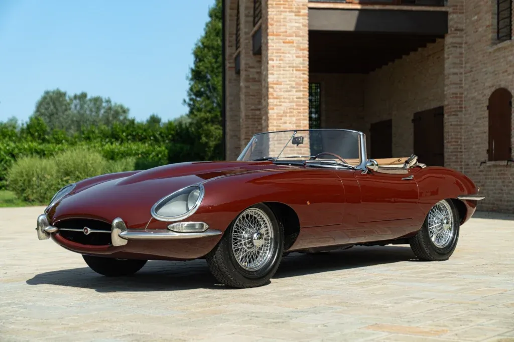 Jaguar E-Type for sale | 1964 Jaguar E-Type Roadster - Image 17