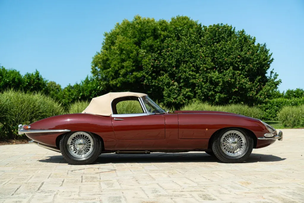 Jaguar E-Type for sale | 1964 Jaguar E-Type Roadster - Image 6