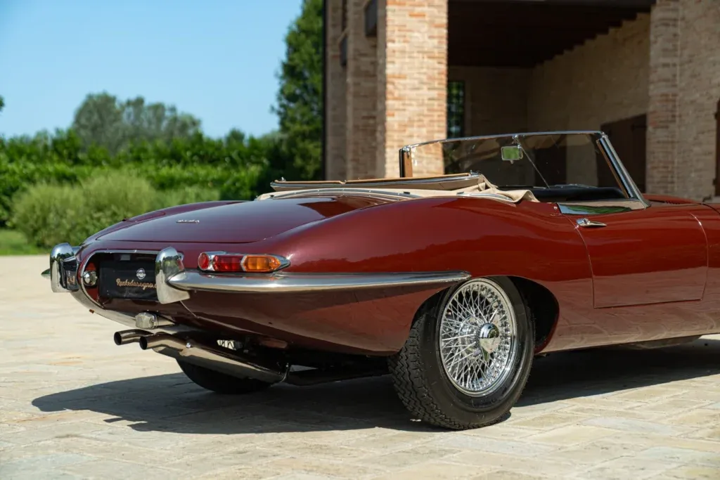 Jaguar E-Type for sale | 1964 Jaguar E-Type Roadster - Image 27