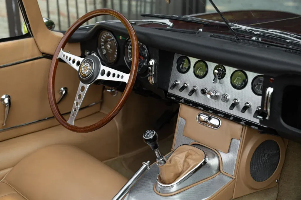 Jaguar E-Type for sale | 1964 Jaguar E-Type Roadster - Image 41