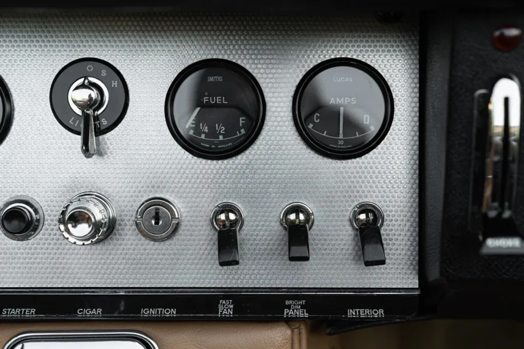 Jaguar E-Type for sale | 1964 Jaguar E-Type Roadster - Image 52