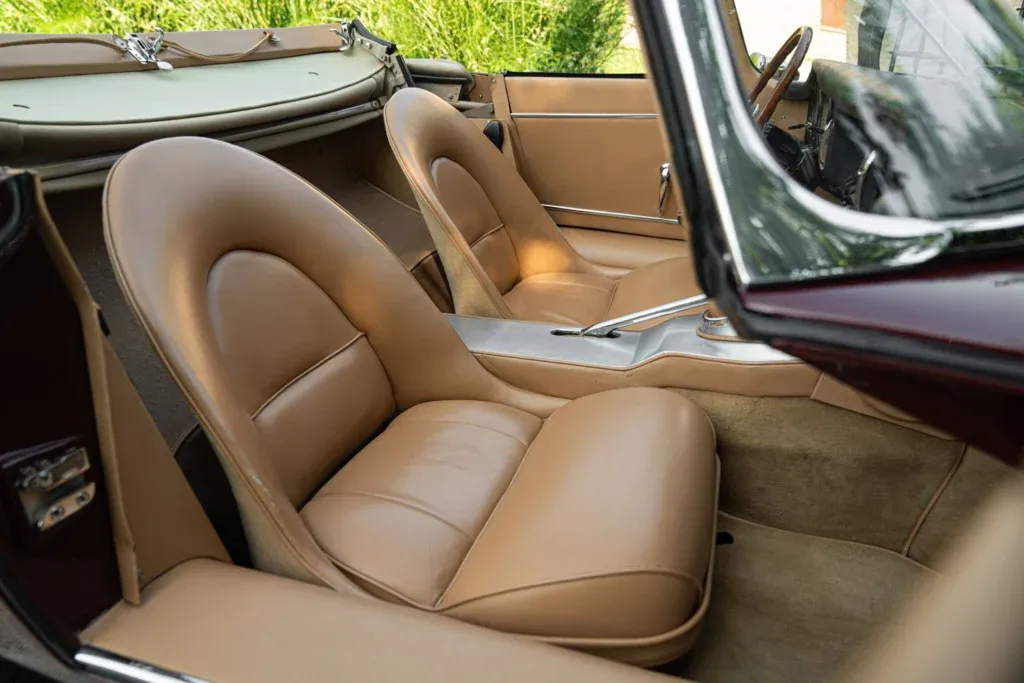 Jaguar E-Type for sale | 1964 Jaguar E-Type Roadster - Image 42