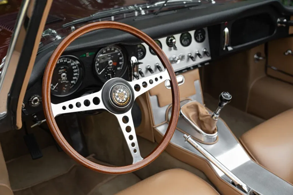 Jaguar E-Type for sale | 1964 Jaguar E-Type Roadster - Image 47