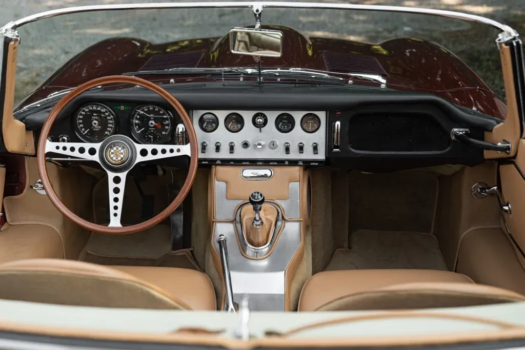 Jaguar E-Type for sale | 1964 Jaguar E-Type Roadster - Image 57