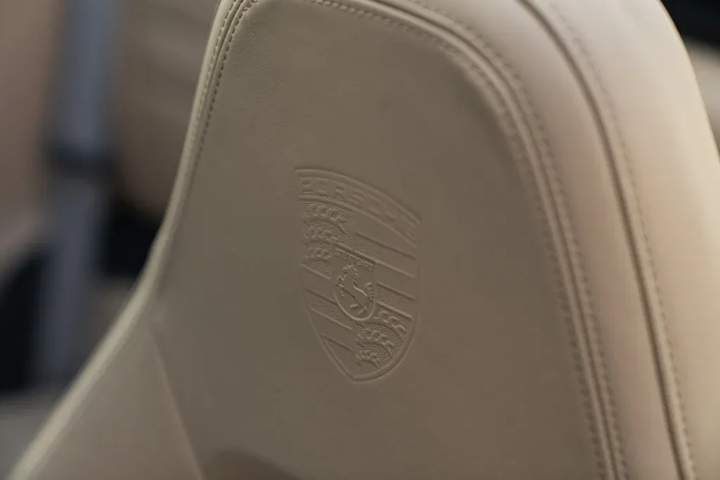 Porsche 911 for sale | 2019 PORSCHE 992 (911) 4S CABRIOLET - Image 53