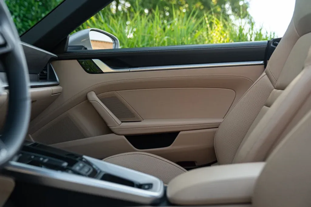 Porsche 911 for sale | 2019 PORSCHE 992 (911) 4S CABRIOLET - Image 54