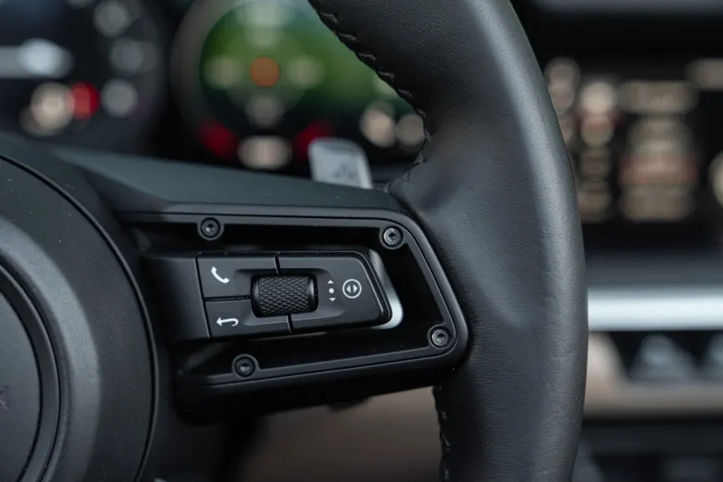 Porsche 911 for sale | 2019 PORSCHE 992 (911) 4S CABRIOLET - Image 74