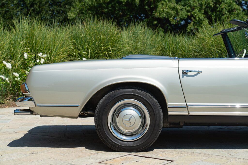 Mercedes-Benz SL for sale | 1965 MERCEDES-BENZ 230 SL - Image 21
