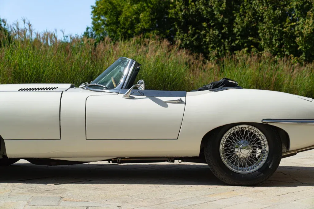Jaguar E-Type for sale | 1968 JAGUAR E-TYPE I° SERIE 4.2 ROADSTER - Image 23