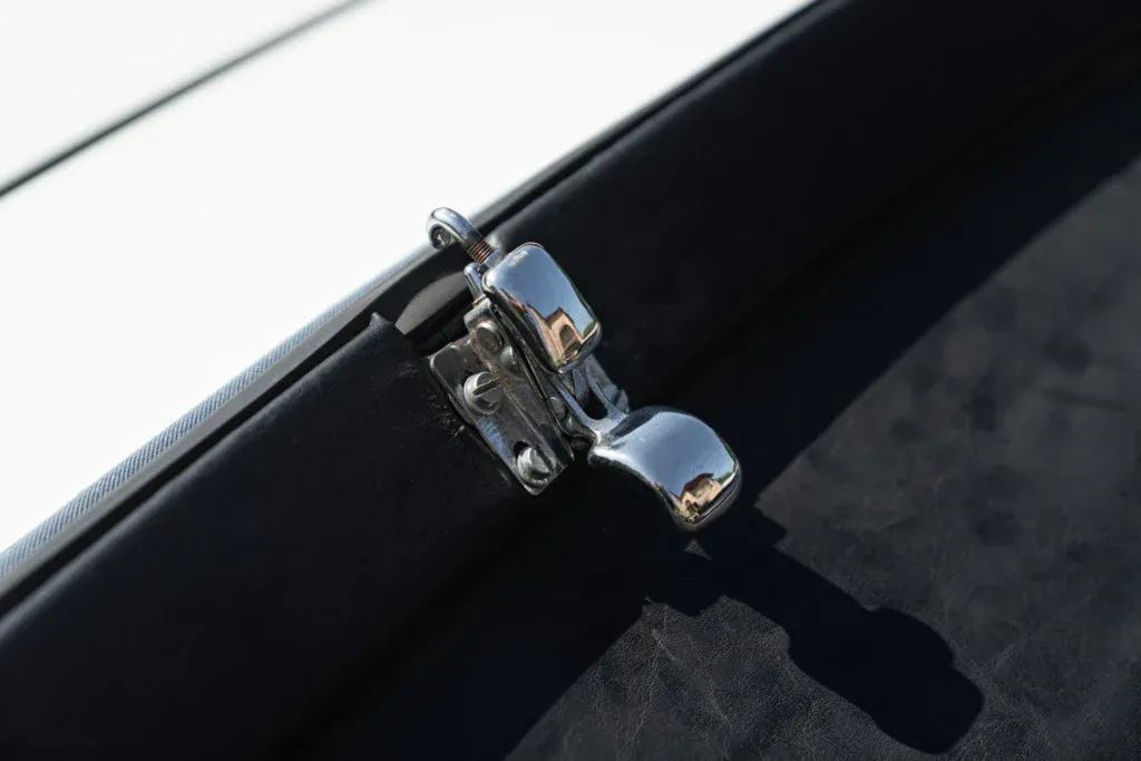 Jaguar E-Type for sale | 1968 JAGUAR E-TYPE I° SERIE 4.2 ROADSTER - Image 27