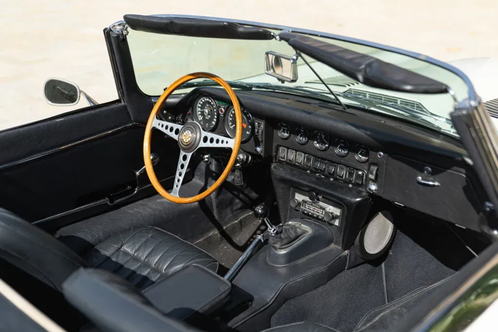 Jaguar E-Type for sale | 1968 JAGUAR E-TYPE I° SERIE 4.2 ROADSTER - Image 53
