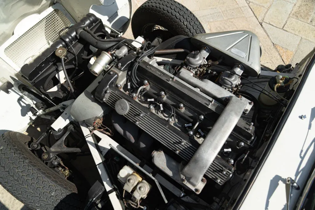 Jaguar E-Type for sale | 1968 JAGUAR E-TYPE I° SERIE 4.2 ROADSTER - Image 75