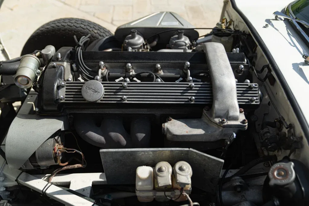 Jaguar E-Type for sale | 1968 JAGUAR E-TYPE I° SERIE 4.2 ROADSTER - Image 88
