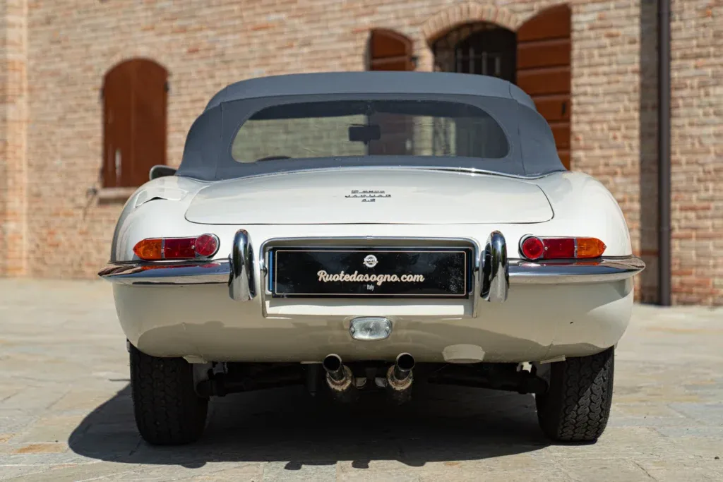 Jaguar E-Type for sale | 1968 JAGUAR E-TYPE I° SERIE 4.2 ROADSTER - Image 11