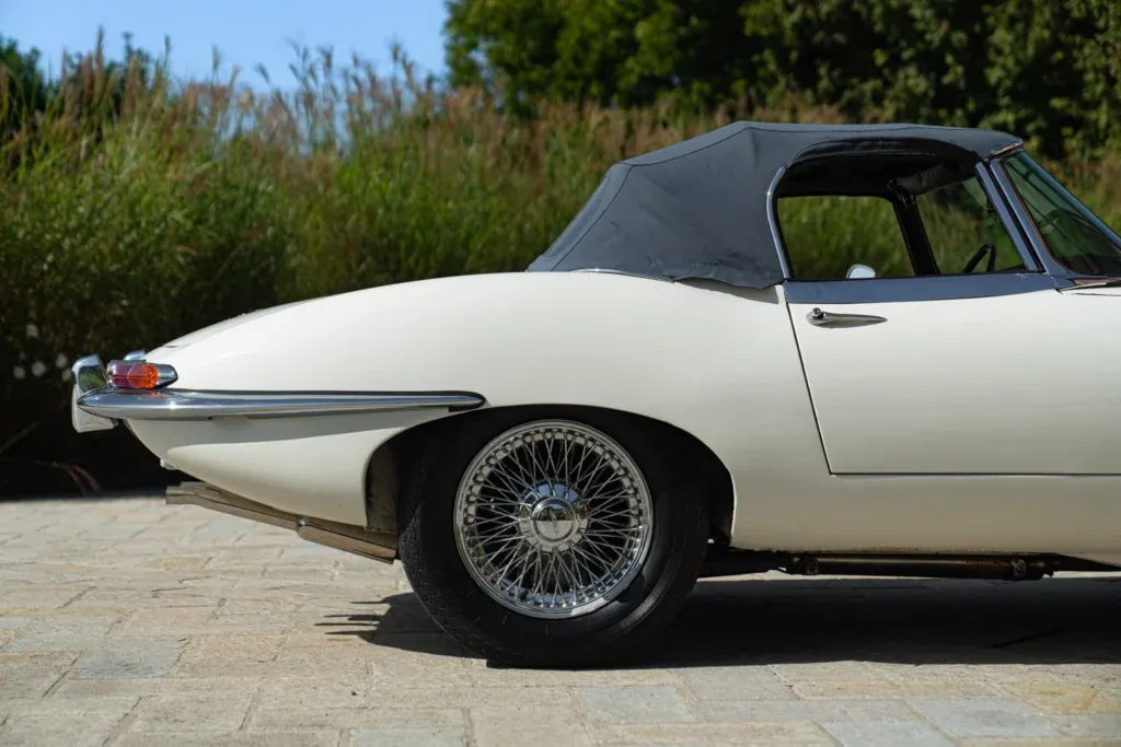 Jaguar E-Type for sale | 1968 JAGUAR E-TYPE I° SERIE 4.2 ROADSTER - Image 38
