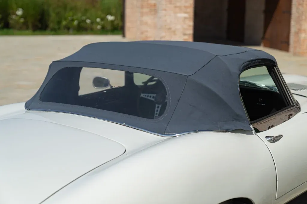 Jaguar E-Type for sale | 1968 JAGUAR E-TYPE I° SERIE 4.2 ROADSTER - Image 40