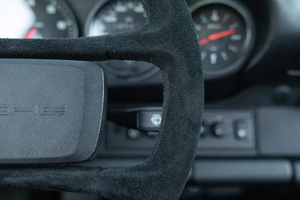 Porsche 911 for sale | 1991 PORSCHE 964 (911) CARRERA RS - Image 49