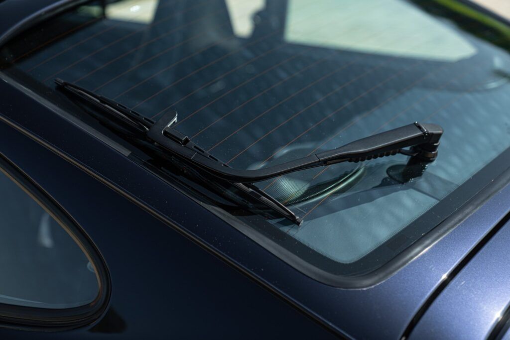 Porsche 911 for sale | 1996 PORSCHE 993 (911) CARRERA 4S - Image 18