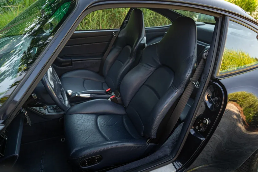 Porsche 911 for sale | 1996 PORSCHE 993 (911) CARRERA 4S - Image 29