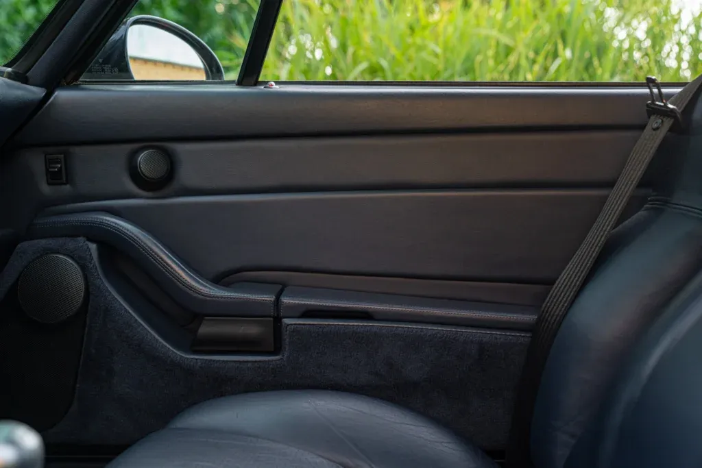 Porsche 911 for sale | 1996 PORSCHE 993 (911) CARRERA 4S - Image 31