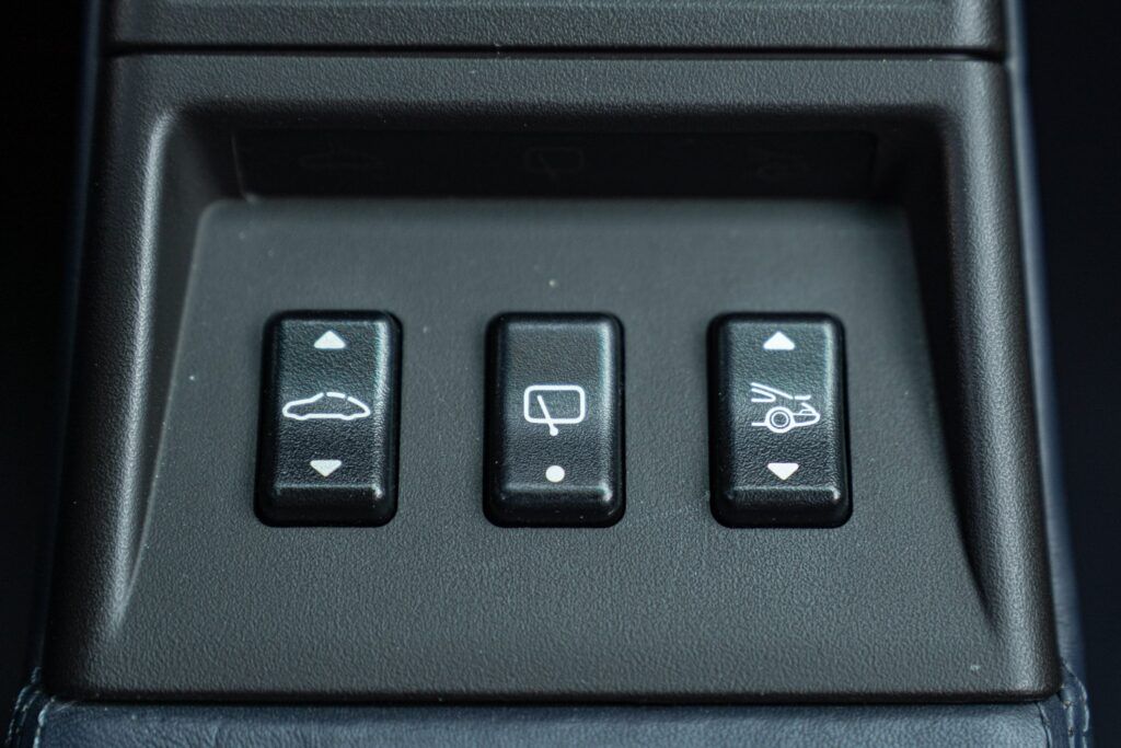 Porsche 911 for sale | 1996 PORSCHE 993 (911) CARRERA 4S - Image 41